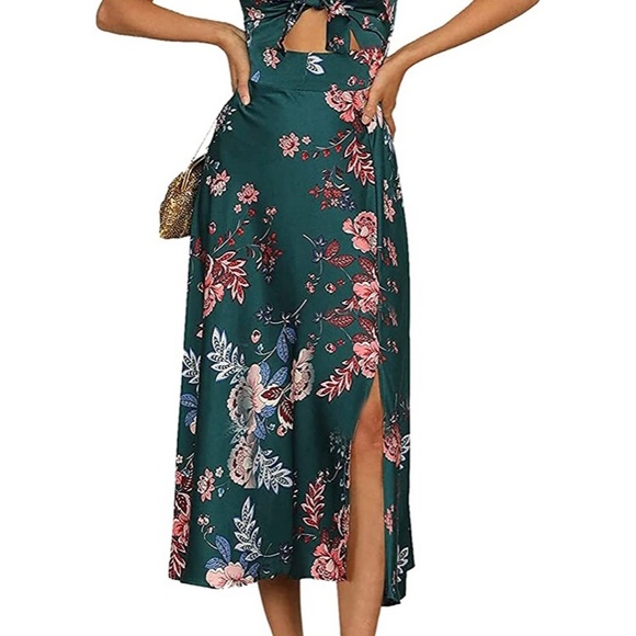 COPY - NWOT Green Floral front tire midi dress - Picture 2 of 3